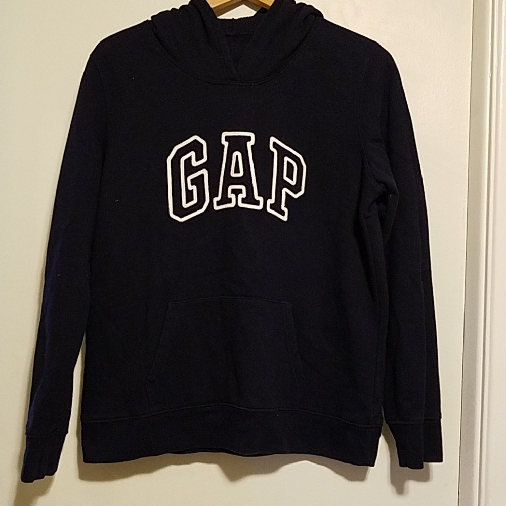 Female Gap Sweat Shirt
